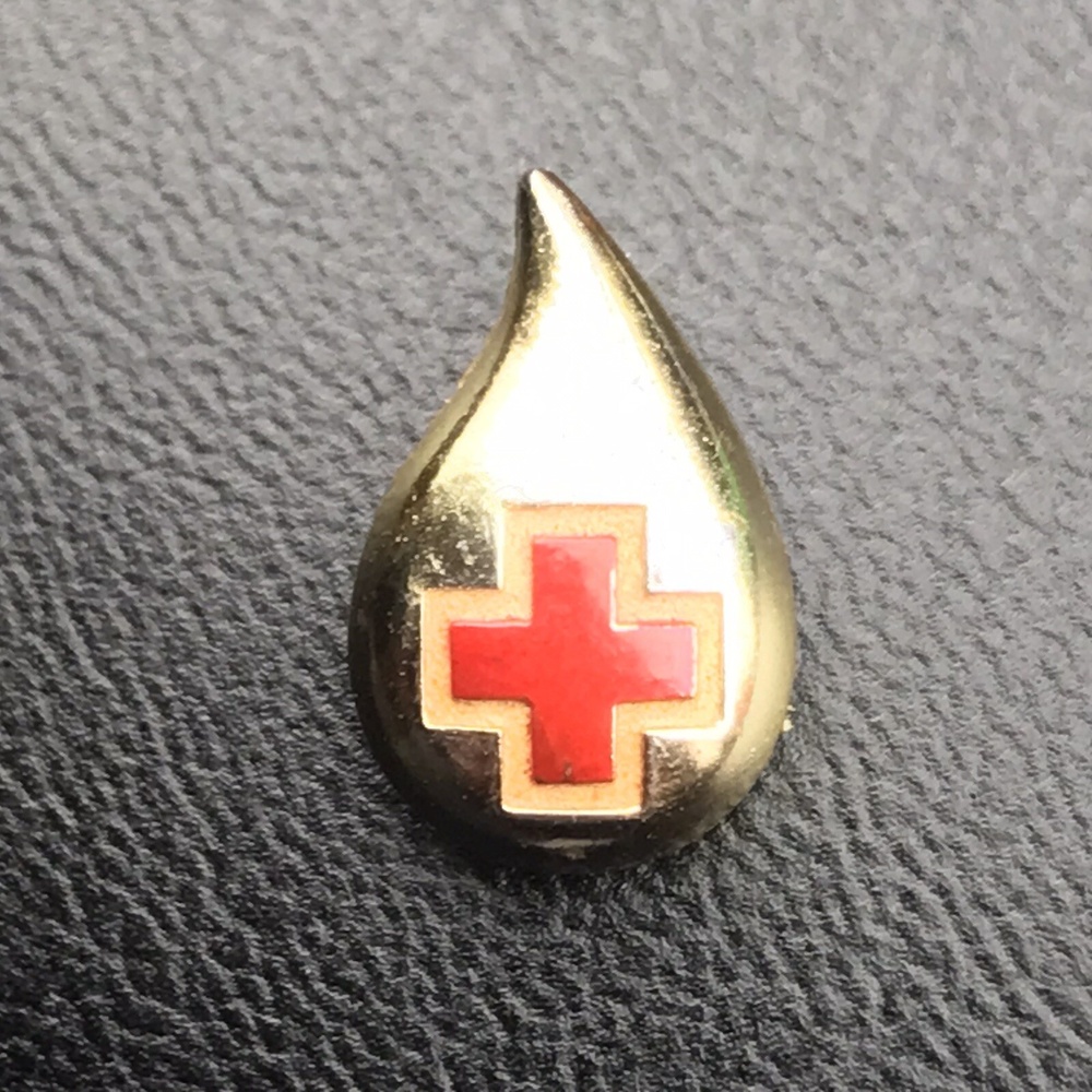 Red Cross Gold Red Tan Vintage Blood Donor Lapel Pin Teardrop Collectible